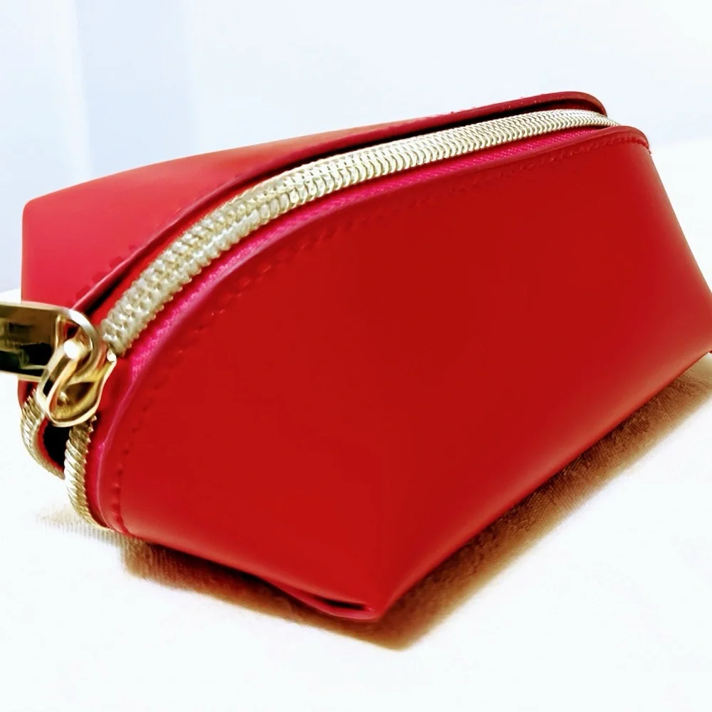 Elizabeth Arden Mini Red Cosmetic Bag Makeup Pouch NWOT